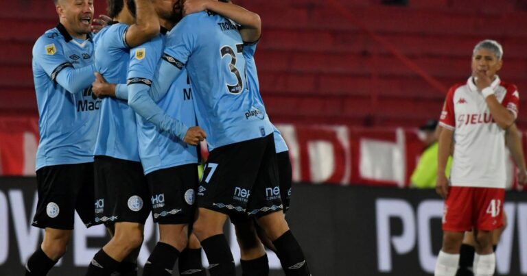 Belgrano dio la primera gran sorpresa del Clausura y goleó a Huracán en el Ducó
