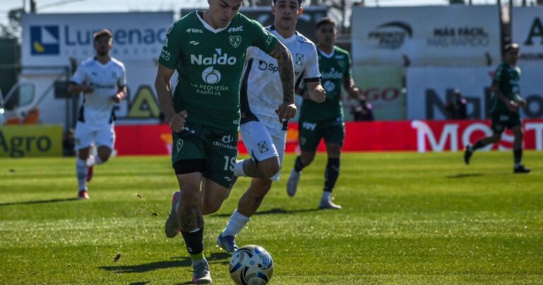 Independiente le empató dos veces a Sarmiento pero se fue con gusto a poco de Junín