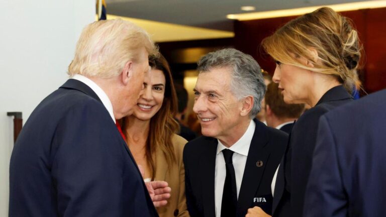 Mauricio Macri se reencontró con Donald Trump y Melania en la final del Mundial de Clubes