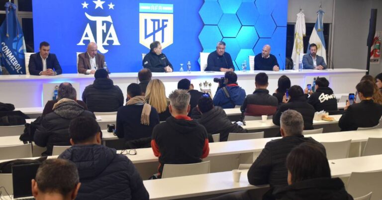 Fútbol Argentino. Vuelven los visitantes después de 12 años