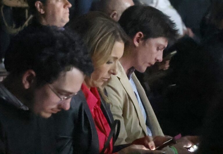 Dan por muerto el triángulo de hierro y degradan a Caputo a «estratega» de campaña