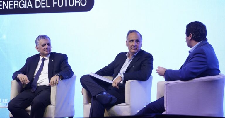 Sánguches de autor, café y la amenaza de competirle a Mercado Pago: los negocios periféricos a los que apuntan las petroleras en Argentina