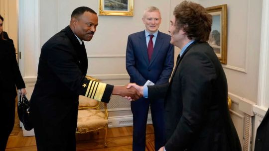 El jefe del Comando Sur de Trump vuelve a Argentina con foco en la «vigilancia» de los mares y el crimen organizado