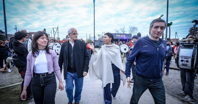 A trece días de las elecciones, Máximo Kirchner revivió la interna con Axel Kicillof: «Ojalá pusiera la misma plata en Quilmes»