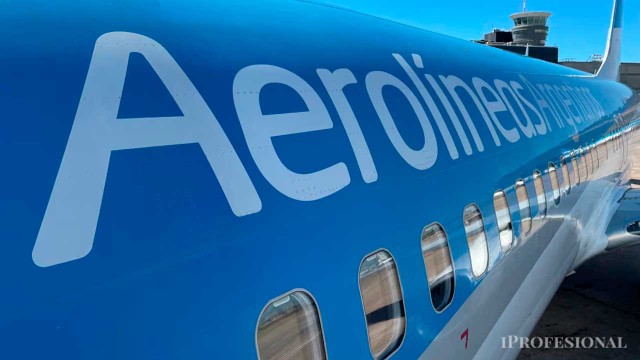 Un fondo buitre exige acciones de Aerolíneas Argentinas y el Banco Nación para cobrar un fallo de u$s95 millones
