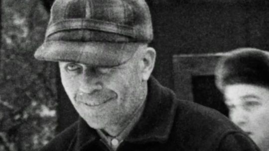 Ed Gein, el monstruo de Wisconsin: la historia real del asesino que inspiró a Hitchcock, Leatherface y ahora a Netflix