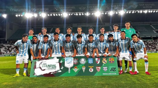 Racing, al borde del campeonato juvenil: perdió 1-0 ante Barcelona y quedó subcampeón del Mundial de Clubes Sub-18
