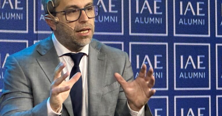 «Es imposible que nos quedemos sin dólares»: la frase de un director del Banco Central en medio de las fuertes ventas