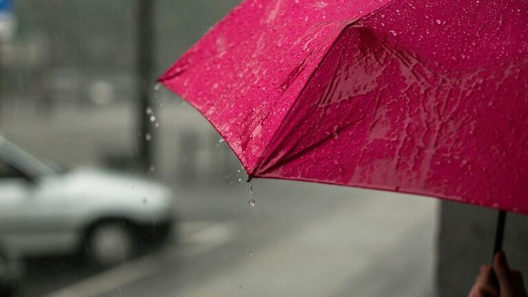 Preocupante alerta naranja por tormentas para este viernes: qué dice el informe del SMN