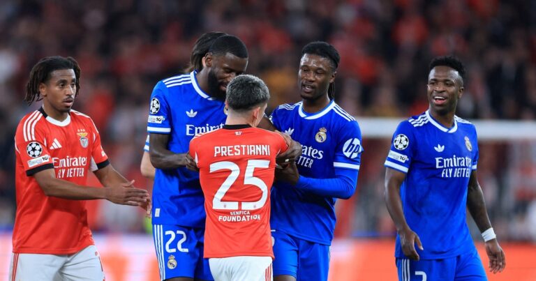 Prestianni y su fondo de pantalla junto a Vinícius antes del escándalo en Champions